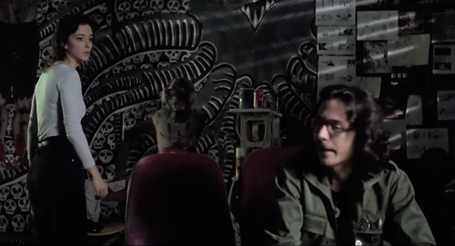 Still frame 56 from Thesis (1996) directed by Alejandro Amenábar