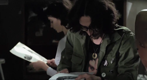 Still frame 58 from Thesis (1996) directed by Alejandro Amenábar