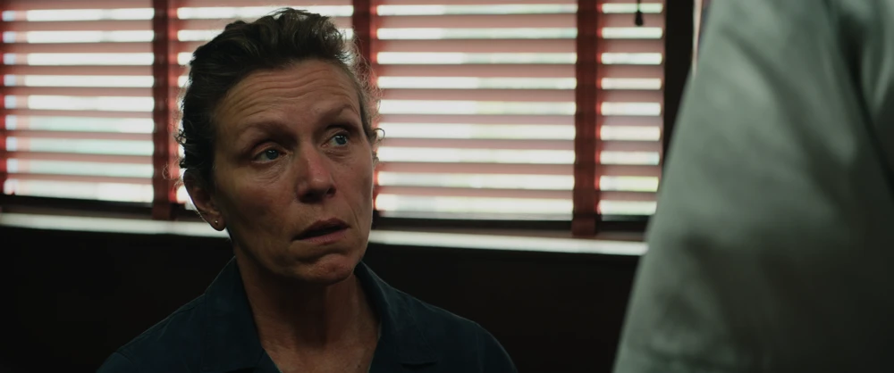Still frame 58 from Three Billboards Outside Ebbing, Missouri (2017) directed by Martin McDonagh