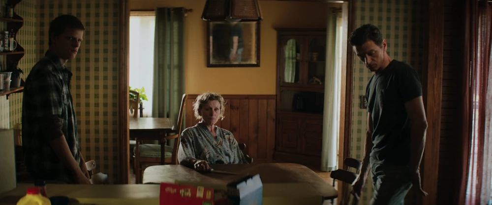 Still frame 75 from Three Billboards Outside Ebbing, Missouri (2017) directed by Martin McDonagh