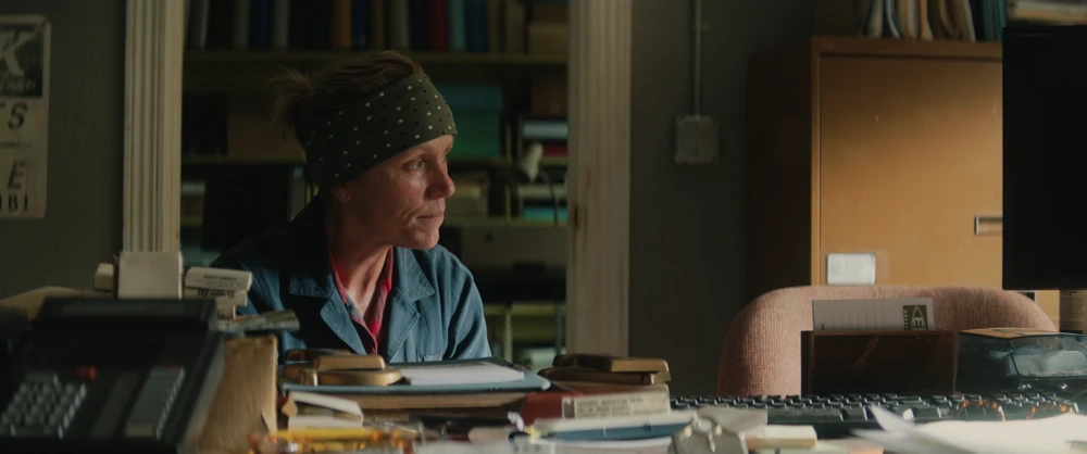 Still frame 89 from Three Billboards Outside Ebbing, Missouri (2017) directed by Martin McDonagh