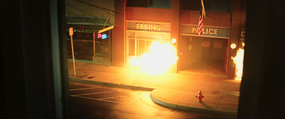 Still frame 160 from Three Billboards Outside Ebbing, Missouri (2017) directed by Martin McDonagh