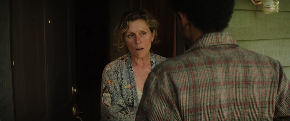 Still frame 174 from Three Billboards Outside Ebbing, Missouri (2017) directed by Martin McDonagh