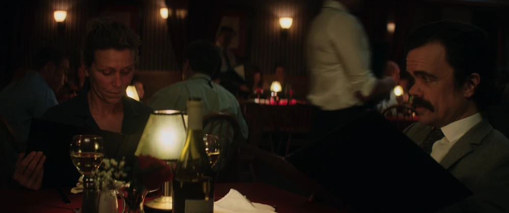 Still frame 182 from Three Billboards Outside Ebbing, Missouri (2017) directed by Martin McDonagh