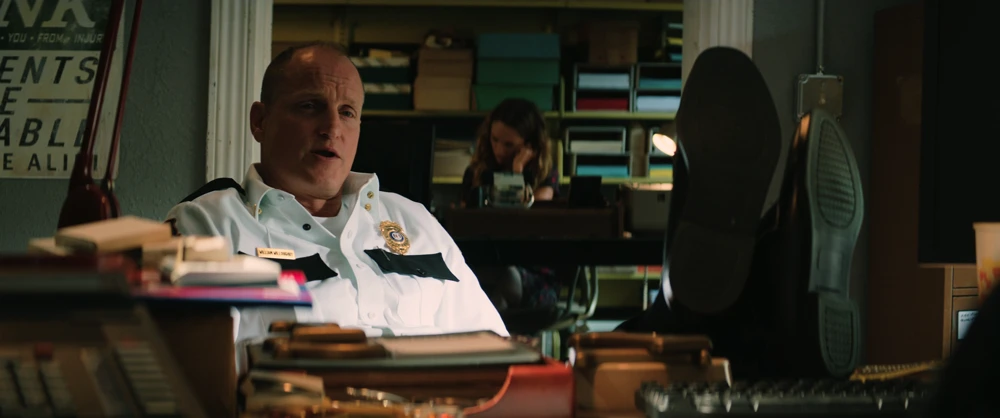 Still frame 24 from Three Billboards Outside Ebbing, Missouri (2017) directed by Martin McDonagh
