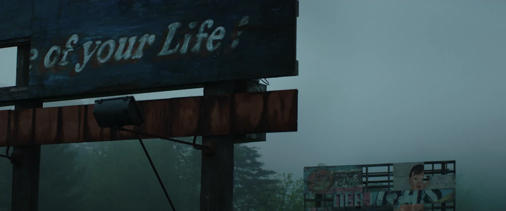 Still frame 2 from Three Billboards Outside Ebbing, Missouri (2017) directed by Martin McDonagh