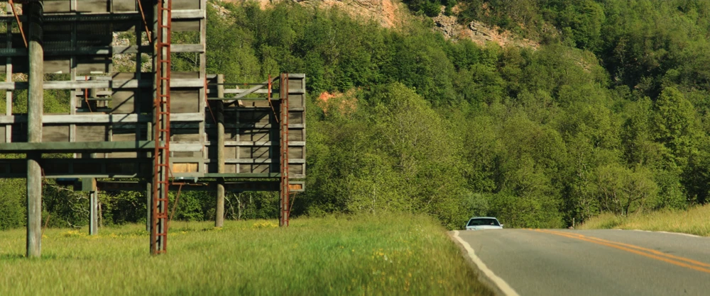 Still frame 3 from Three Billboards Outside Ebbing, Missouri (2017) directed by Martin McDonagh