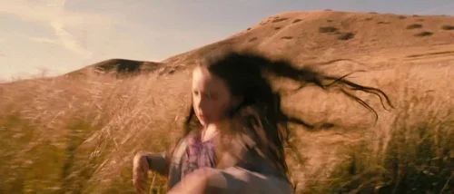 Still frame 59 from Tideland (2005) directed by Terry Gilliam