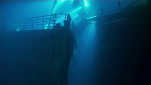 Still frame 1 from Titanic (1997) directed by James Cameron