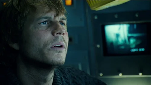 Still frame 6 from Titanic (1997) directed by James Cameron