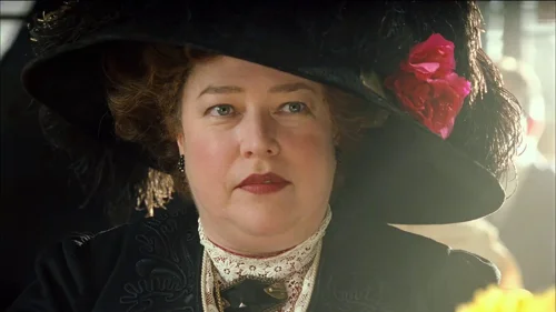 Still frame 38 from Titanic (1997) directed by James Cameron