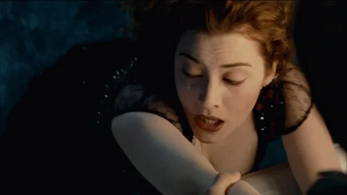 Still frame 47 from Titanic (1997) directed by James Cameron