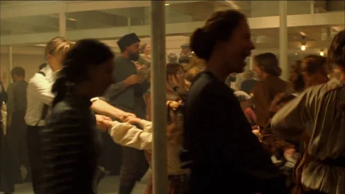 Still frame 77 from Titanic (1997) directed by James Cameron