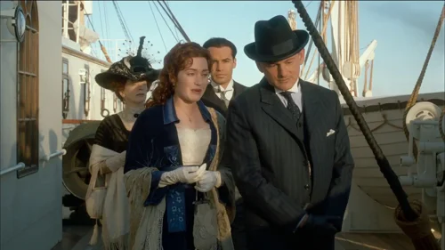 Still frame 88 from Titanic (1997) directed by James Cameron