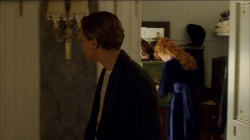 Still frame 98 from Titanic (1997) directed by James Cameron