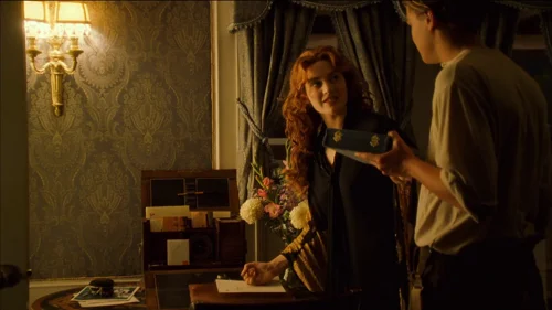 Still frame 101 from Titanic (1997) directed by James Cameron