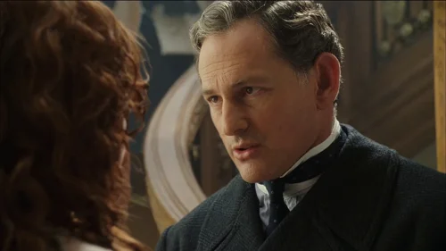 Still frame 129 from Titanic (1997) directed by James Cameron
