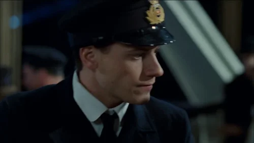Still frame 148 from Titanic (1997) directed by James Cameron