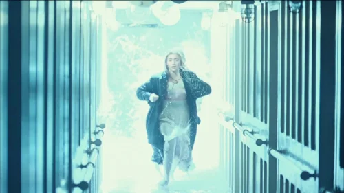 Still frame 171 from Titanic (1997) directed by James Cameron