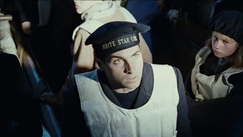 Still frame 199 from Titanic (1997) directed by James Cameron