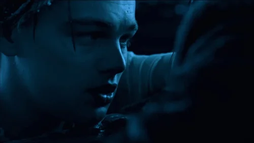 Still frame 201 from Titanic (1997) directed by James Cameron