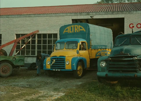 Still frame 112 from Traffic (1971) directed by Jacques Tati