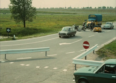 Still frame 123 from Traffic (1971) directed by Jacques Tati