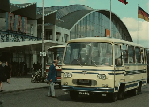 Still frame 133 from Traffic (1971) directed by Jacques Tati