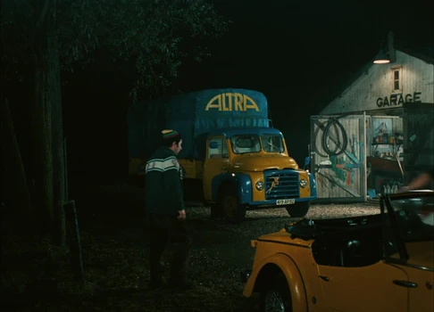 Still frame 225 from Traffic (1971) directed by Jacques Tati