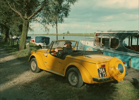 Still frame 247 from Traffic (1971) directed by Jacques Tati