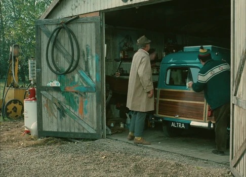 Still frame 286 from Traffic (1971) directed by Jacques Tati