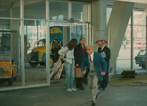 Still frame 301 from Traffic (1971) directed by Jacques Tati
