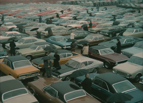 Still frame 323 from Traffic (1971) directed by Jacques Tati