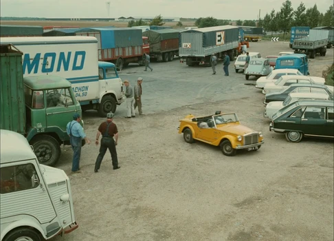 Still frame 45 from Traffic (1971) directed by Jacques Tati