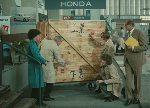 Still frame 48 from Traffic (1971) directed by Jacques Tati