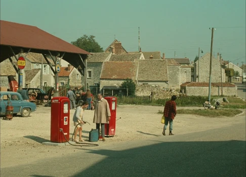 Still frame 64 from Traffic (1971) directed by Jacques Tati