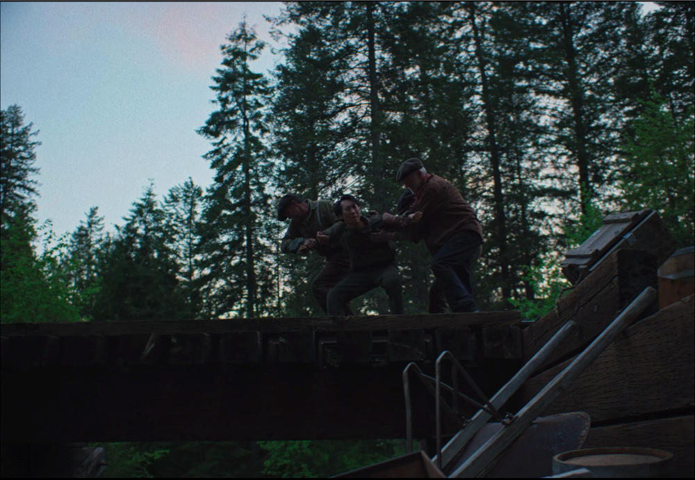 Still frame 25 from Train Dreams (2025) directed by Clint Bentley