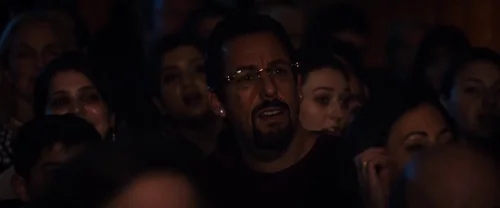 Still frame 31 from Uncut Gems (2019) directed by Benny Safdie, Josh Safdie