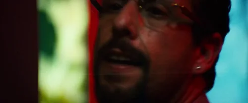 Still frame 46 from Uncut Gems (2019) directed by Benny Safdie, Josh Safdie