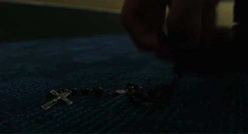 Still frame 104 from Wake Up Dead Man (2025) directed by Rian Johnson