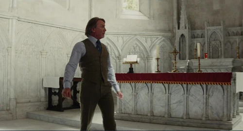 Still frame 146 from Wake Up Dead Man (2025) directed by Rian Johnson