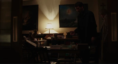 Still frame 167 from Wake Up Dead Man (2025) directed by Rian Johnson