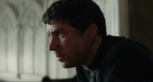 Still frame 327 from Wake Up Dead Man (2025) directed by Rian Johnson