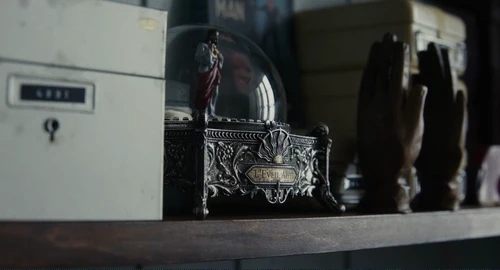 Still frame 342 from Wake Up Dead Man (2025) directed by Rian Johnson