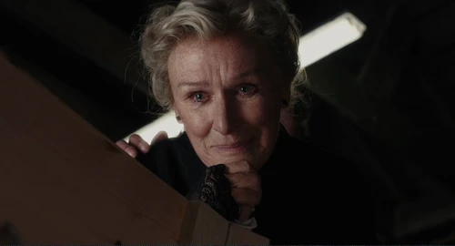 Still frame 348 from Wake Up Dead Man (2025) directed by Rian Johnson