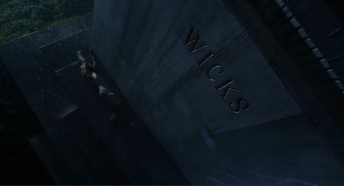 Still frame 39 from Wake Up Dead Man (2025) directed by Rian Johnson