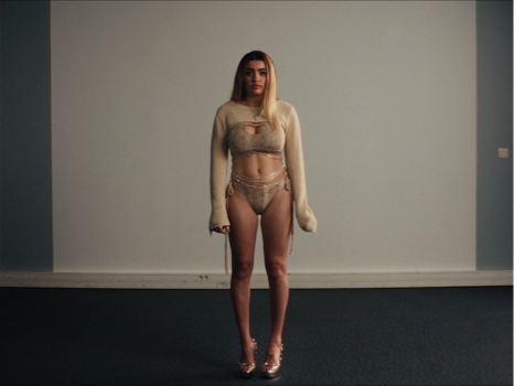 Still frame 34 from Wild Diamond (2024) directed by Agathe Riedinger