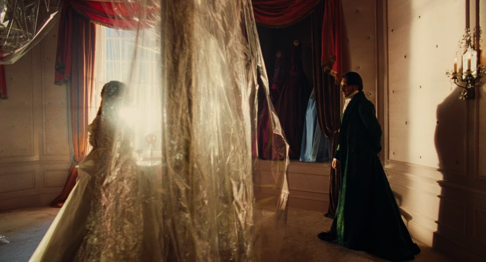 Still frame 125 from Wuthering Heights (2026) directed by Emerald Fennell