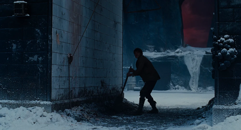 Still frame 141 from Wuthering Heights (2026) directed by Emerald Fennell