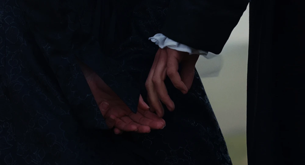 Still frame 200 from Wuthering Heights (2026) directed by Emerald Fennell
